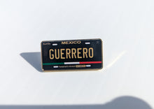 Load image into Gallery viewer, Pin Guerrero Car Plate Pin For Caps And Clothing Enamel Badge Pin GRO Mexico