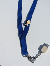 Load image into Gallery viewer, Pin AMLO Car Plate Pin For Caps And Clothing Enamel Badge Pin Andres Manuel Lopez Obrador Mexico