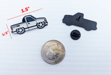Load image into Gallery viewer, Pin White Truck For Caps Clothing Enamel Badge Pick Up Truck Pin Trucking pins 454SS