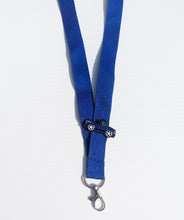 Load image into Gallery viewer, Pin Blue Truck For Caps Clothing Enamel Badge Pick Up Truck Pin Trucking pins 454SS