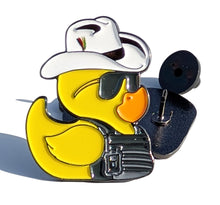 Load image into Gallery viewer, Pin Patito Belico Pin for Caps Clothing Enamel Badge Cowboy Duck Pin Rubber Duck