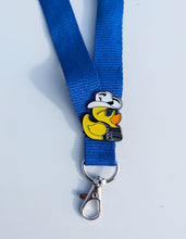 Load image into Gallery viewer, Pin Patito Belico Pin for Caps Clothing Enamel Badge Cowboy Duck Pin Rubber Duck