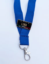 Load image into Gallery viewer, Luna Pin For Caps And Clothing Enamel Badge Mexican Flag Pin Luna Mexico Pin