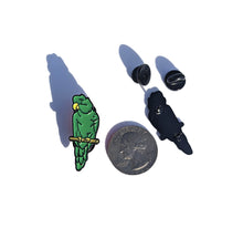Load image into Gallery viewer, Parrot Pin For Caps And Clothing Enamel Badge Perico Cotorro pin Animal Bird
