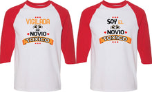 Load image into Gallery viewer, Novio Toxico Matching TSHIRT / RAGLAN Vigilada por novio T shirts Wife Toxic boyfriend