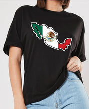 Load image into Gallery viewer, Republica Mexicana Map t-shirt Mexican Flag Tee Gift, Map of Mexico Tee Latina Latino Hispanic MX Mex Eagle Mapa de MX
