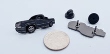 Load image into Gallery viewer, Pin White Truck Pin For Caps And Clothing Enamel Badge Pick Up Truck Pin Trucking Pins White with Stripes Pick Up Truck
