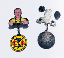 Load image into Gallery viewer, America Cuautemoc Pin Chain For Caps And Clothing Enamel Badge Mexican Flag Brooches backpack Embellishments Aguilas del America Mexico Soccer
