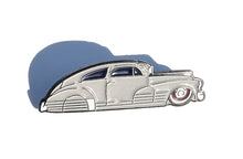 Load image into Gallery viewer, Classic Car Grey 1940 Pin For Caps And Clothing Enamel Badge Gray Car Pin Old
