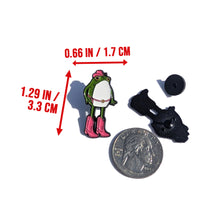 Load image into Gallery viewer, Cowgirl Frog Pin For Caps And Clothing Enamel Badge Frog Brooches Western backpack Embellishments

