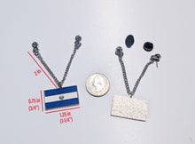 Load image into Gallery viewer, El Salvador Flag Pin Chain For Caps And Clothing Enamel Badge Salvadorian Flag Brooches backpack Embellishments
