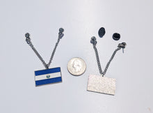 Load image into Gallery viewer, El Salvador Flag Pin Chain For Caps And Clothing Enamel Badge Salvadorian Flag Brooches backpack Embellishments
