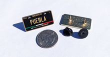 Load image into Gallery viewer, Pin Puebla Car Plate Pin For Caps And Clothing Enamel Badge Pin PUE Mexico
