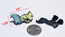 Load image into Gallery viewer, Angry Rooster Pin For Caps And Clothing Enamel Badge  Gallo Gallero Mexican Latino Mexico Rooster Farm Fighting Gallo de Pelea
