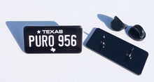 Load image into Gallery viewer, Puro 956 Car Plate Pin for Caps Clothing Enamel Badge Pin Texas Houston TX 35mm
