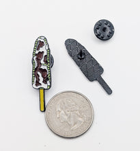 Load image into Gallery viewer, Elote Entero Pin For Caps And Clothing Enamel Badge Brooches backpack Embellishments Street Corn Pin
